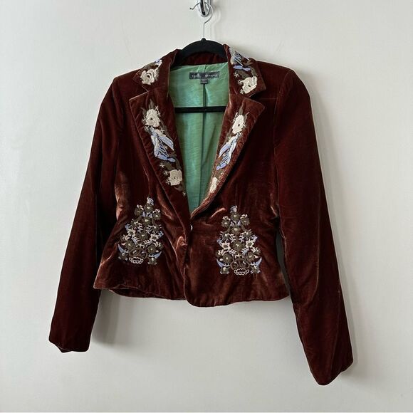 True Meaning-Brown Velvet with Floral Embroidery (Size:4) - Picture 5 of 13